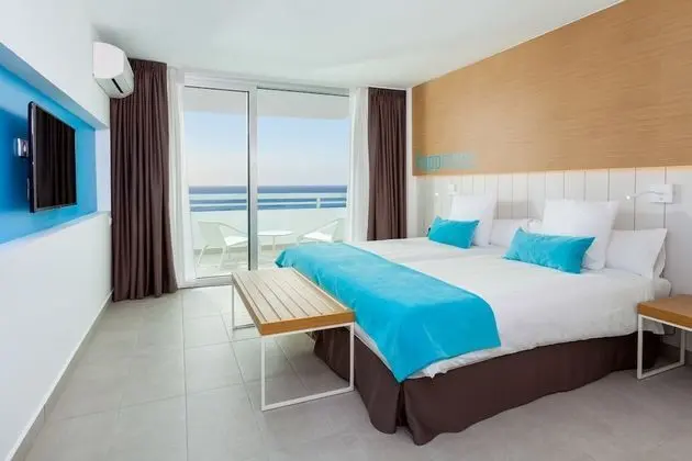 Deluxe İki Ayrı Yataklı Oda, Deniz Manzaralı (2 Adults + 2 Children)