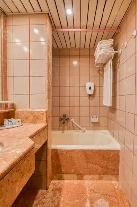 Suite Room for Four Persons