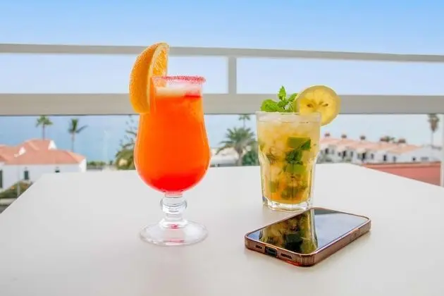Deluxe İki Ayrı Yataklı Oda, 2 Tek Kişilik Yatak, Kısmi Deniz Manzaralı