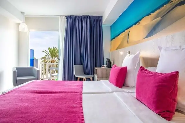 Deluxe Tek Büyük Yataklı Oda, Okyanus Manzaralı