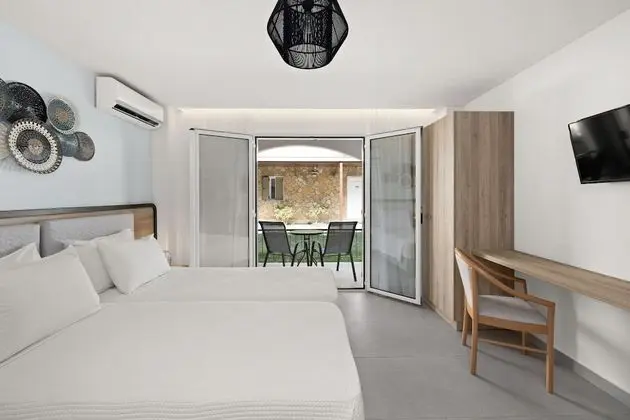 Superior Room, Garden View