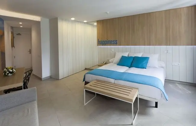 Deluxe Tek Büyük Yataklı Oda (2 Adultos + 1 niño)