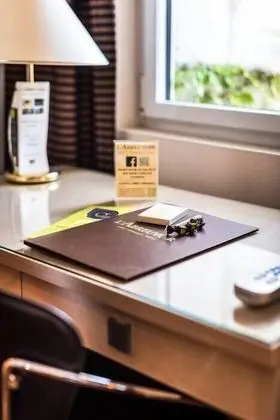 Superior Tek Büyük Yataklı Oda