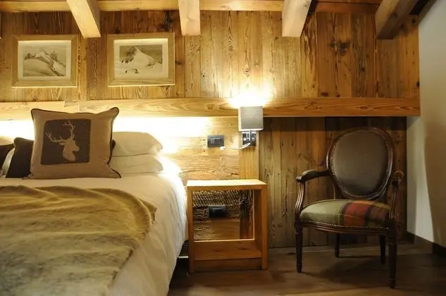 Deluxe Tek Büyük Yataklı Oda