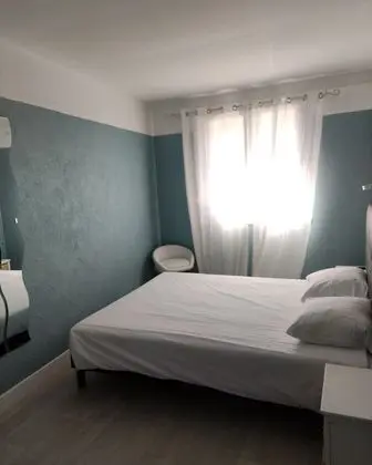 Economy Tek Büyük Yataklı Oda, 1 Çift Kişilik Yatak