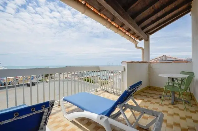 Standard Tek Büyük Yataklı Oda, Teras, Deniz Manzaralı