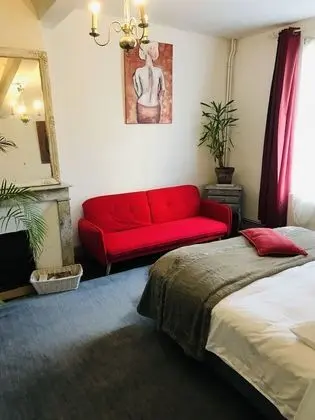 Deluxe Tek Büyük Yataklı Oda (with shower)