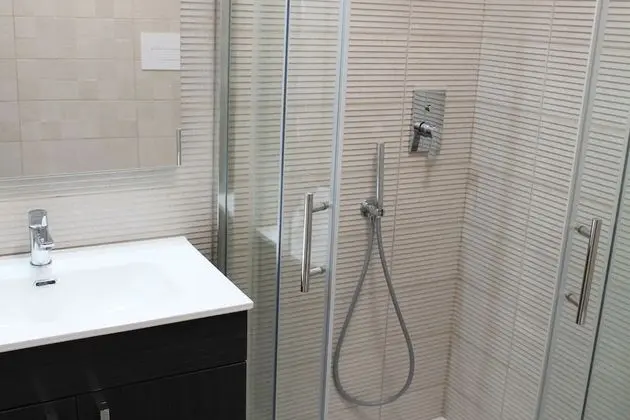 Classic Tek Büyük Yataklı Oda, 1 Büyük (Queen) Boy Yatak, Bahçe Manzaralı (Granatello)