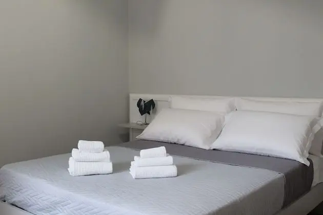 Classic Tek Büyük Yataklı Oda, 1 Büyük (Queen) Boy Yatak, Bahçe Manzaralı (Granatello)