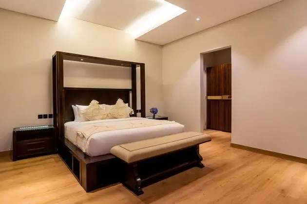 Villa, 6 Yatak Odası, Kişiye Özel Havuzlu