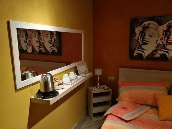 Tek Büyük Yataklı Oda (Ambra)