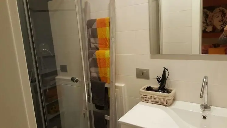 Tek Büyük Yataklı Oda (Ambra)