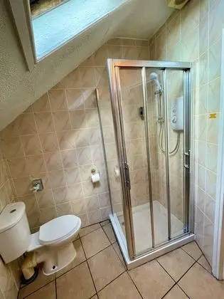 Standard Tek Büyük Yataklı Oda, Banyolu/Duşlu