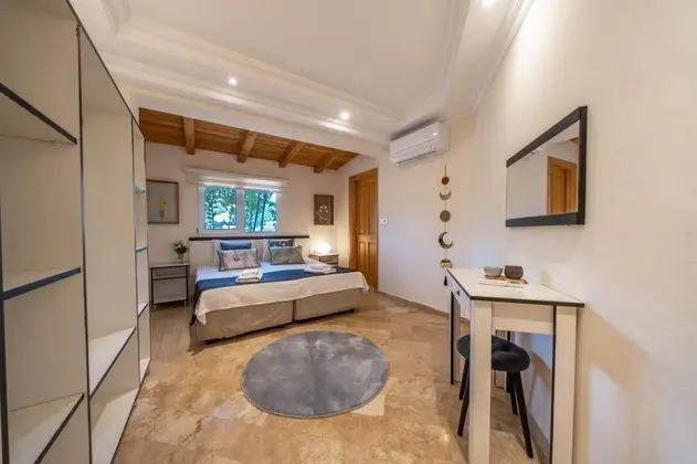 Villa, Deniz veya Orman Manzaralı