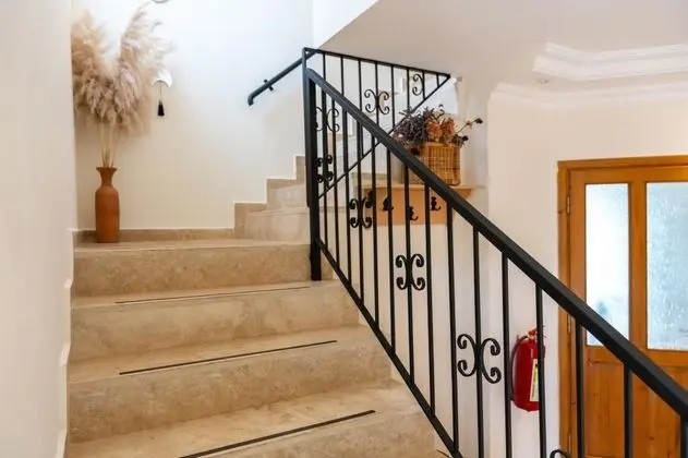 Villa, Deniz veya Orman Manzaralı