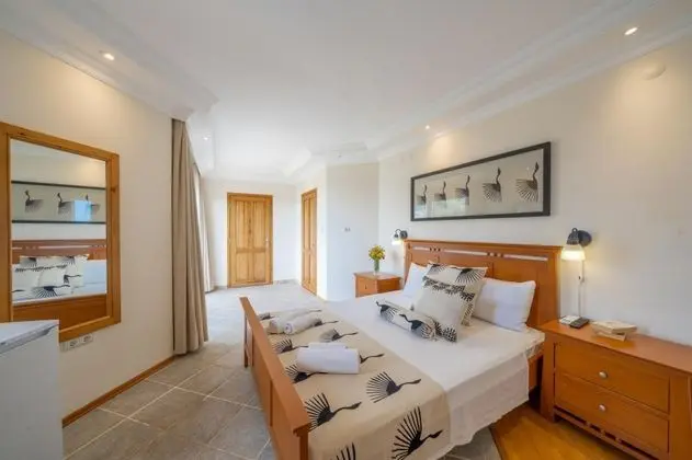 Villa, Deniz veya Orman Manzaralı