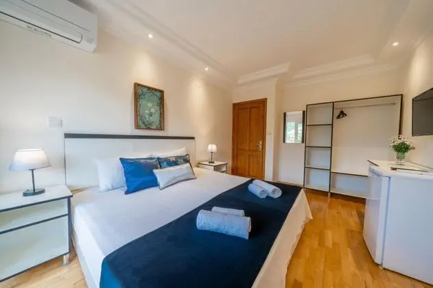 Villa, Deniz veya Orman Manzaralı
