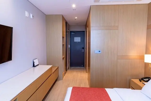 Standard Tek Büyük Yataklı Oda, Şehir Manzaralı