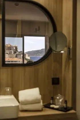 Luxury Tek Büyük Yataklı Oda, Deniz Manzaralı