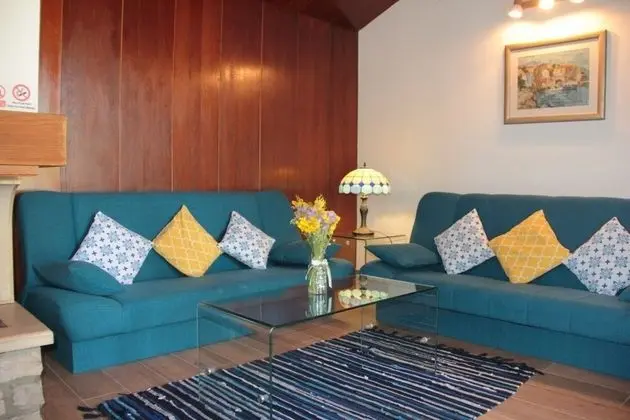 Ev (Lada - 100 m from beach - H(4+2))