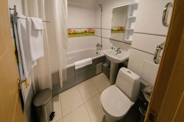 Comfort Büyük Yataklı Tek Kişilik Oda