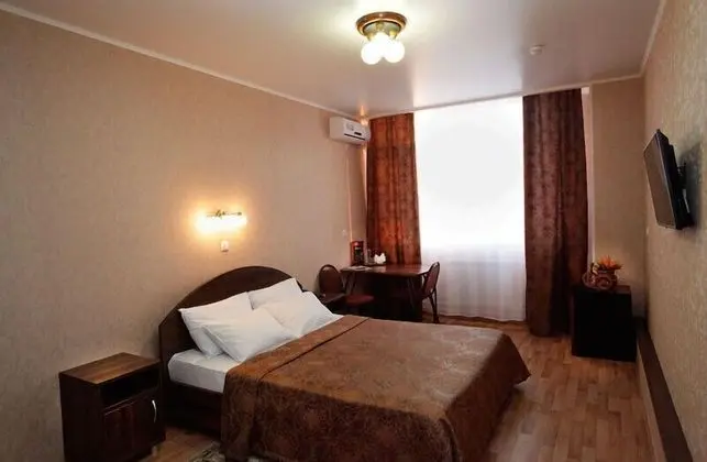 Comfort Tek Büyük veya İki Ayrı Yataklı Oda