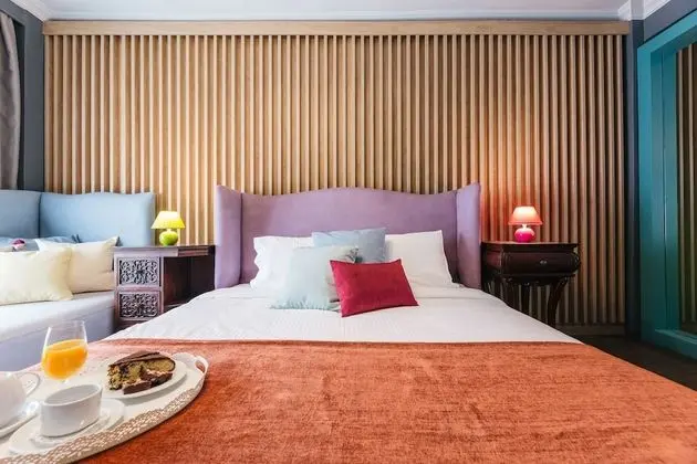 Deluxe Tek Büyük Yataklı Oda
