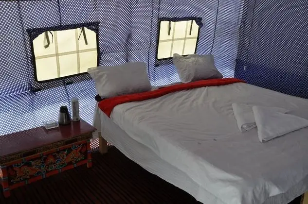 Deluxe Tek Büyük Yataklı Oda, 1 Yatak Odası, Göl Manzaralı