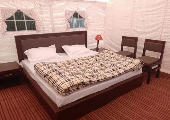 Deluxe Çadır, Sigara İçilmez