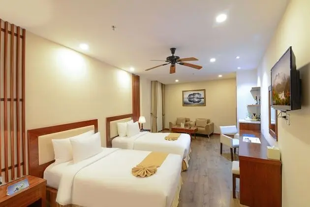 Deluxe Üç Kişilik Oda