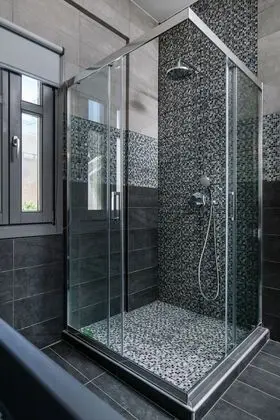 Elegant Suite with Spa Bath