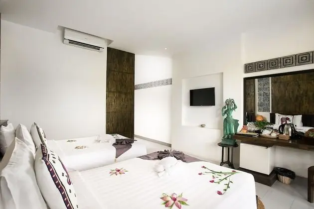 Deluxe Twin Room Balcony