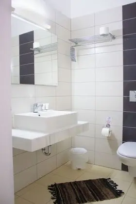 Standard Tek Büyük veya İki Ayrı Yataklı Oda