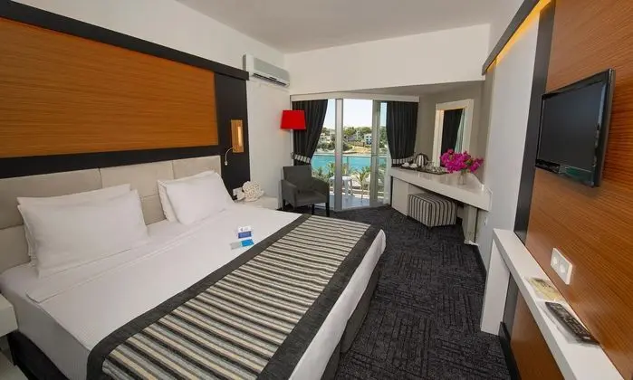 https://images.etstur.com/files/images/hotelImages/TR/51005/l/Ladin-Otel-Genel-299397.jpg