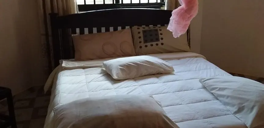 Kır Evi, 1 Çift Kişilik Yatak