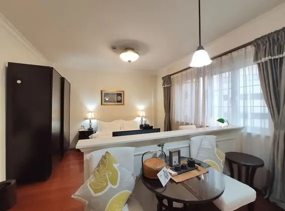 Deluxe Tek Büyük Yataklı Oda