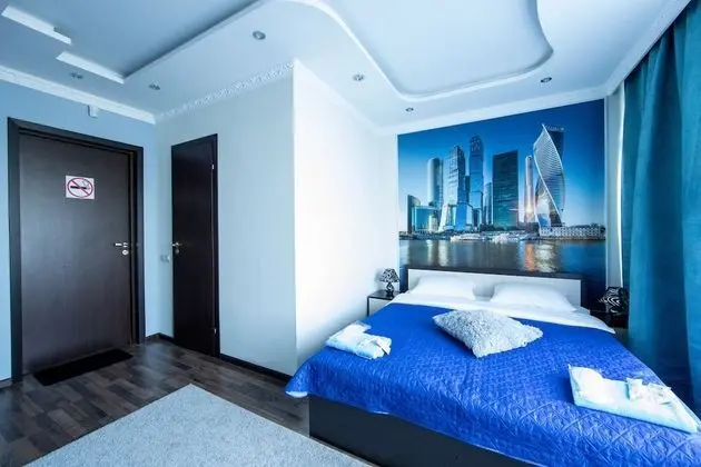 Deluxe Oda, 1 En Büyük (King) Boy Yatak (1)