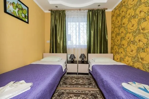 Economy İki Ayrı Yataklı Oda, Ortak Banyo (3)