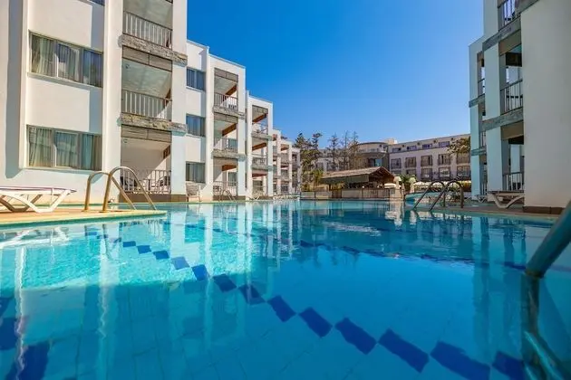 Family Suite Havuz Baglantili Oda