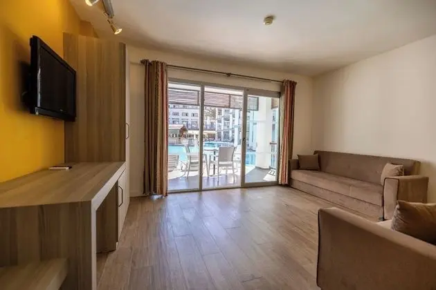 Family Suite Havuz Baglantili Oda