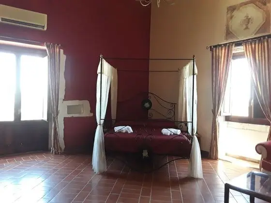 Deluxe Dört Kişilik Oda