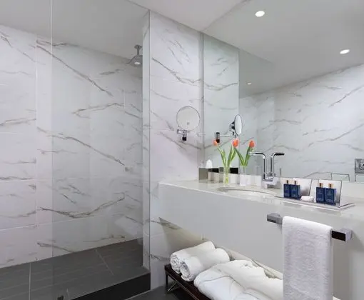 Premium Double or Twin High Floor