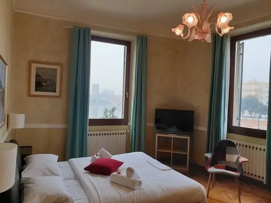 Deluxe Tek Büyük Yataklı Oda, Nehir Manzaralı
