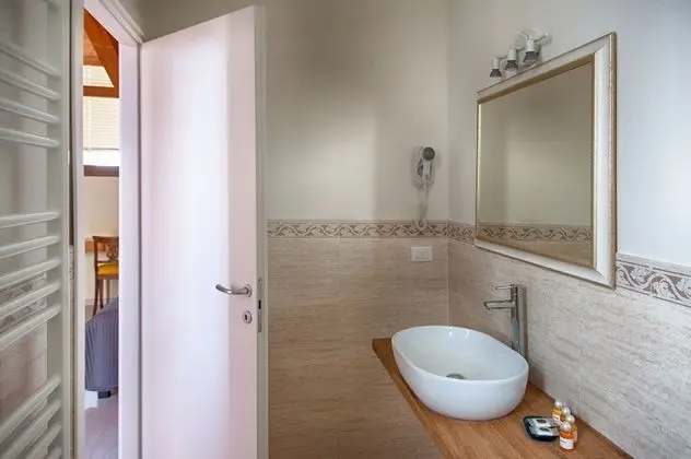Standard Tek Büyük Yataklı Oda