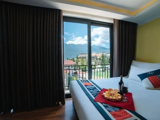 Panoramic Süit, Sigara İçilmez, Dağ Manzaralı