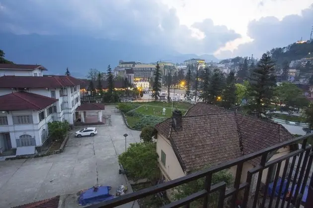 Panoramic Süit, Sigara İçilmez, Dağ Manzaralı