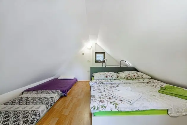 Family Dağ Evi, 1 Çift Kişilik Yatak ve Çekyat, Bahçeli (Ladybug House With Whirlpool)