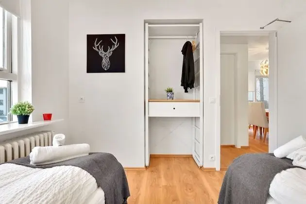 Üç Kişilik Oda, Ortak Banyo