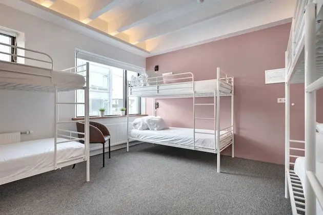 Ortak Ranzalı Oda, Karma Ranzalı Oda (8 Beds)