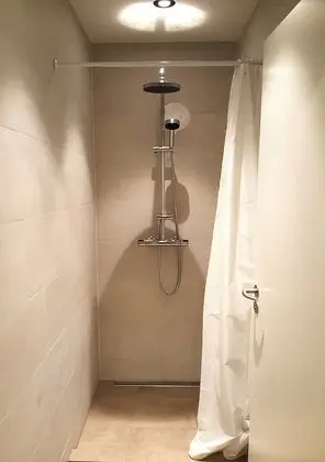 Ortak Ranzalı Oda, Sadece kadınlar için (6 Beds)